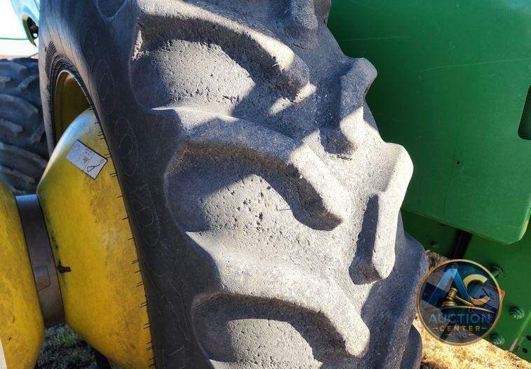 2012 John Deere S670