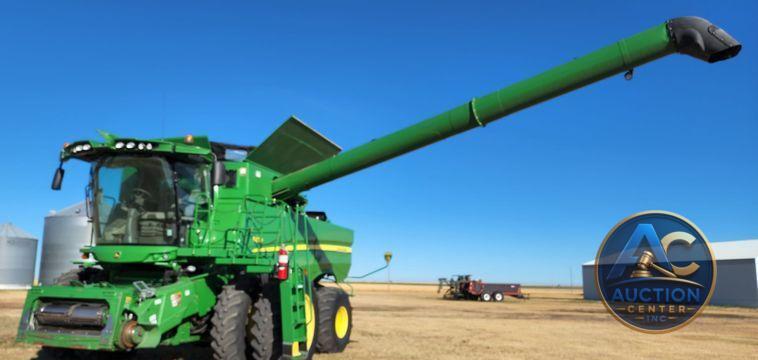 2012 John Deere S670