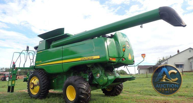 2008 John Deere 9770 STS  combine