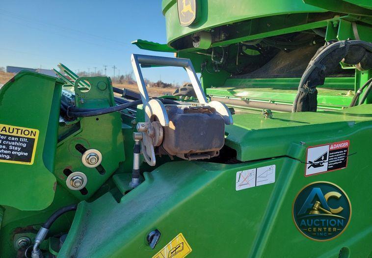 2009 John Deere 9770 STS  combine
