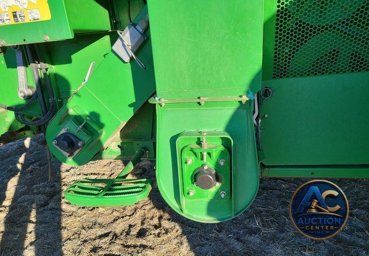 2009 John Deere 9770 STS  combine