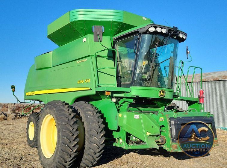 2009 John Deere 9770 STS  combine