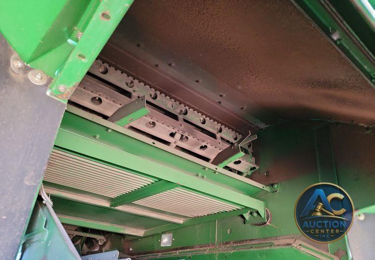2009 John Deere 9770 STS  combine