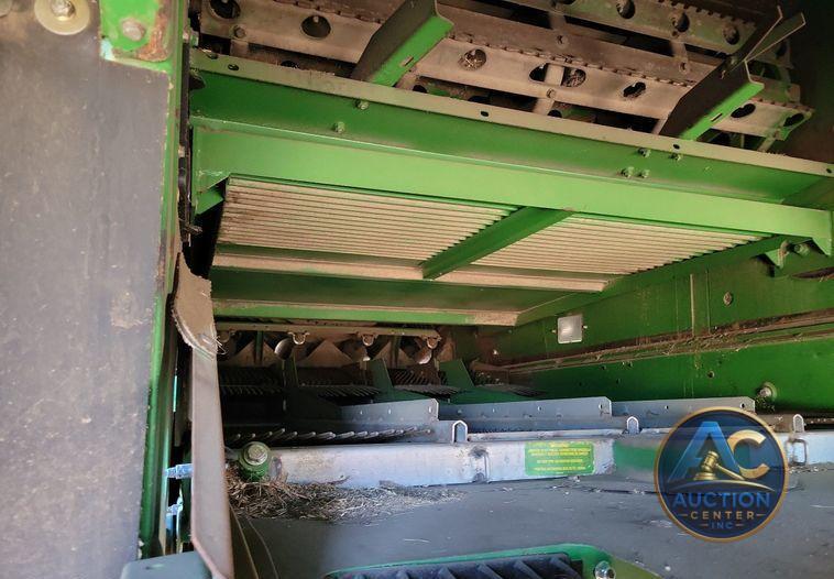 2009 John Deere 9770 STS  combine