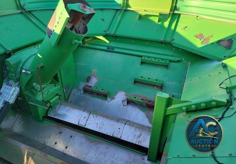 2009 John Deere 9770 STS  combine