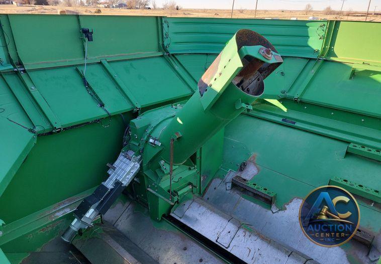 2009 John Deere 9770 STS  combine