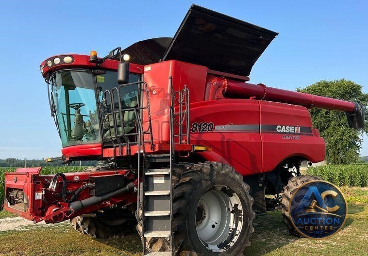 2010 Case IH 8120  RWA combine