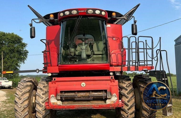 2010 Case IH 8120  RWA combine