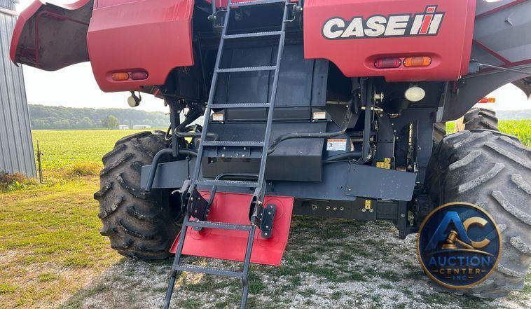 2010 Case IH 8120  RWA combine