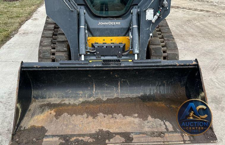 2021 John Deere 325G tracked skid steer loader