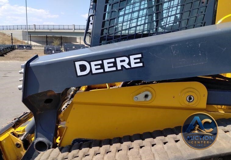 2022 John Deere 333G tracked skid steer loader