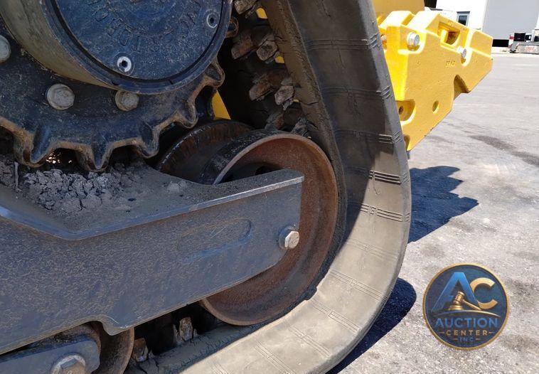 2022 John Deere 333G tracked skid steer loader