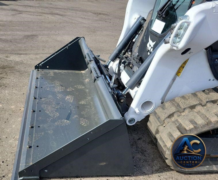 2021 Bobcat T76 skid steer loader