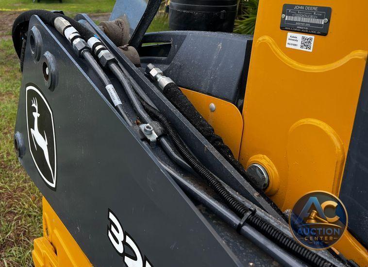 2022 John Deere 325G  tracked skid steer loader