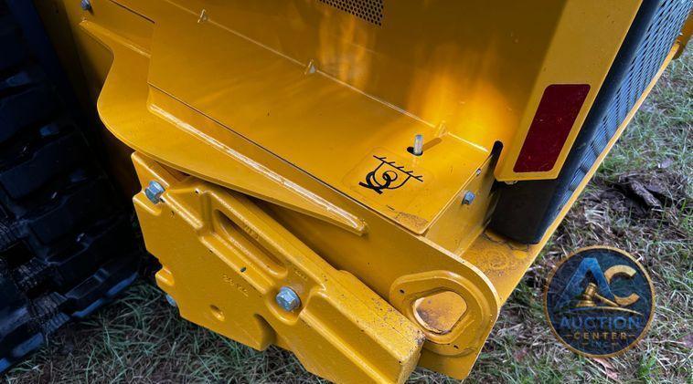 2022 John Deere 325G  tracked skid steer loader
