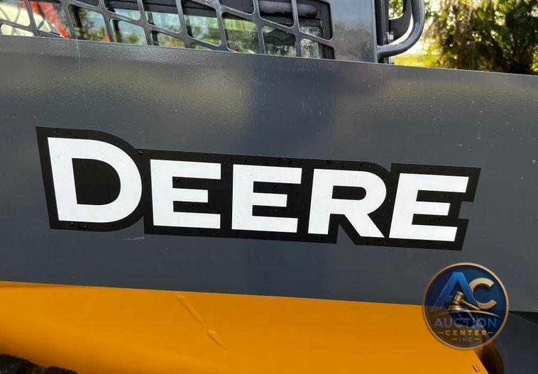 2022 John Deere 325G  tracked skid steer loader