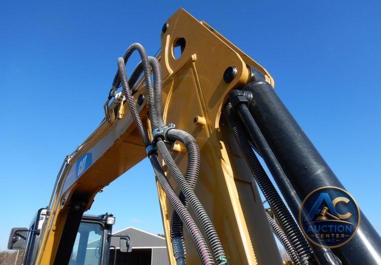 2018 Caterpillar 305E2  mini excavator