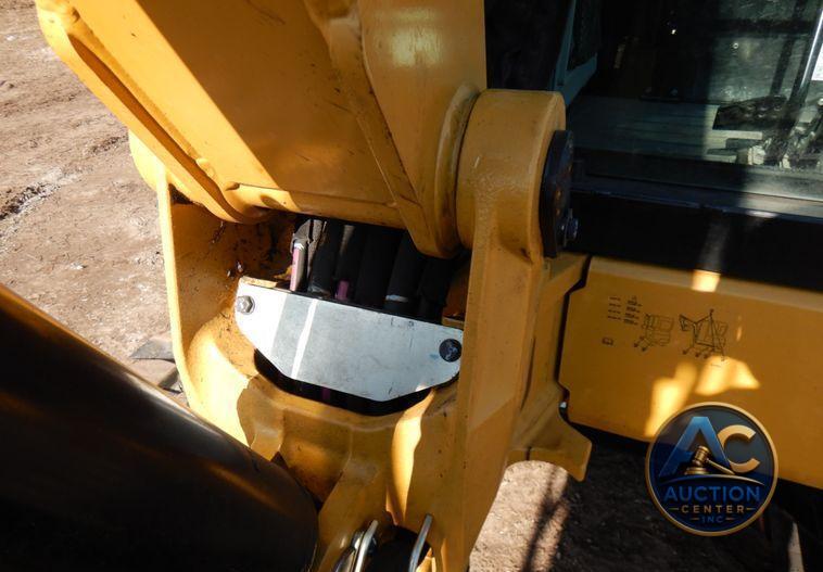 2018 Caterpillar 305E2  mini excavator