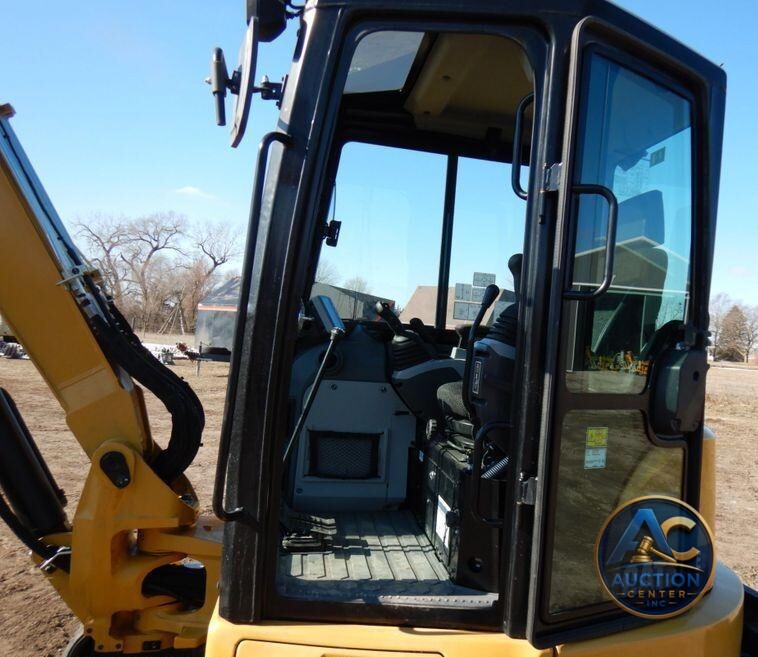 2018 Caterpillar 305E2  mini excavator