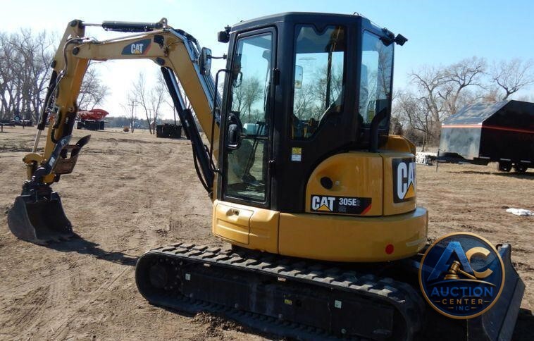 2018 Caterpillar 305E2  mini excavator