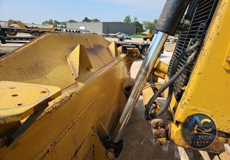 2012 Caterpillar  D8T dozer