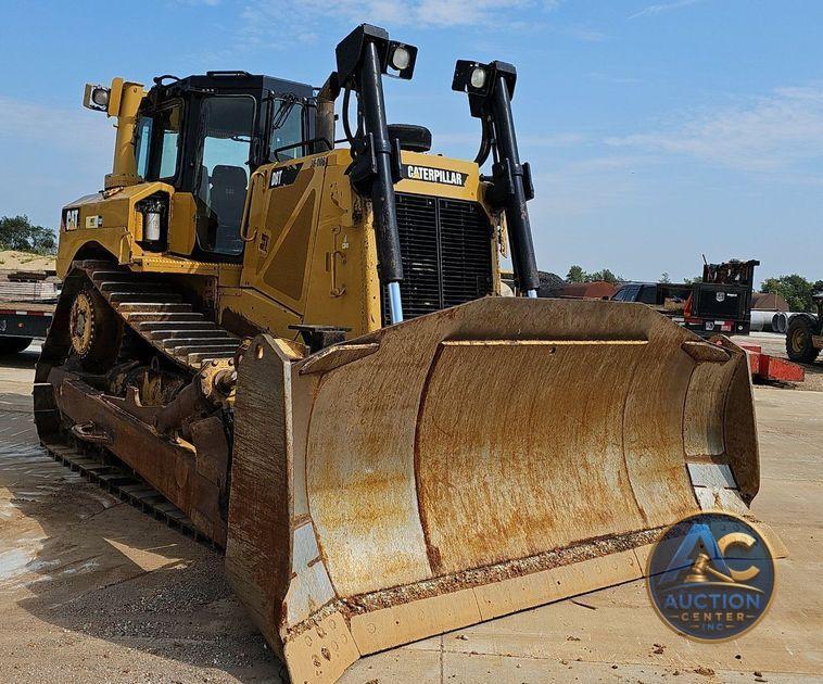 2012 Caterpillar  D8T dozer