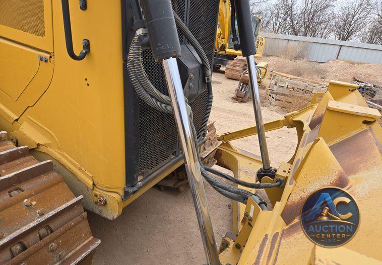 2020 Caterpillar D6 dozer