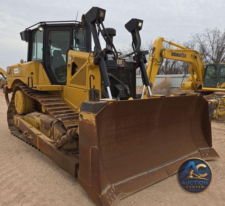 2020 Caterpillar D6 dozer