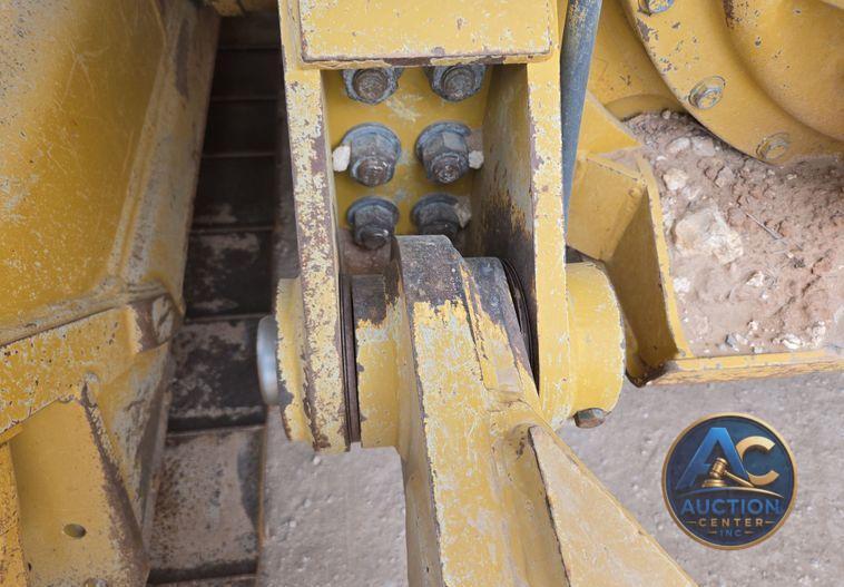 2020 Caterpillar D6 dozer