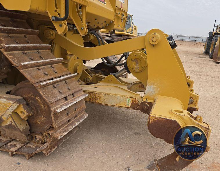 2020 Caterpillar D6 dozer