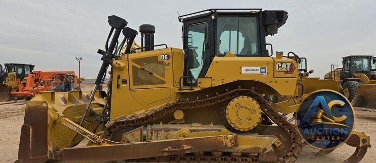 2020 Caterpillar D6 dozer