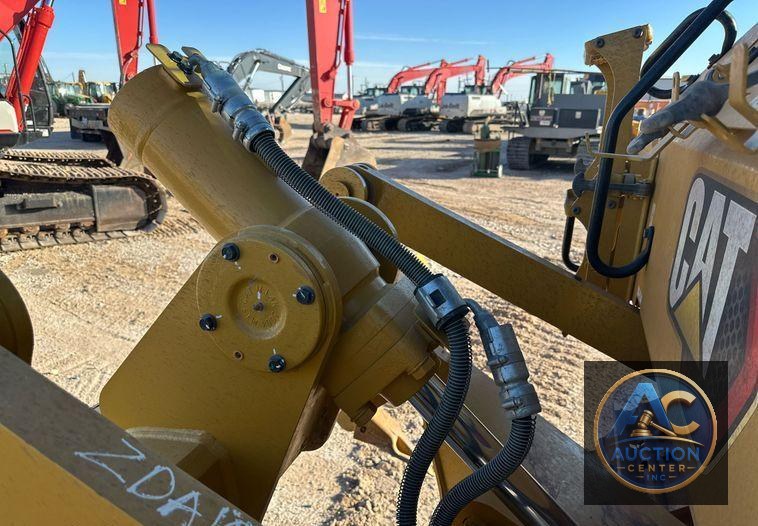 2022 Caterpillar D5 dozer