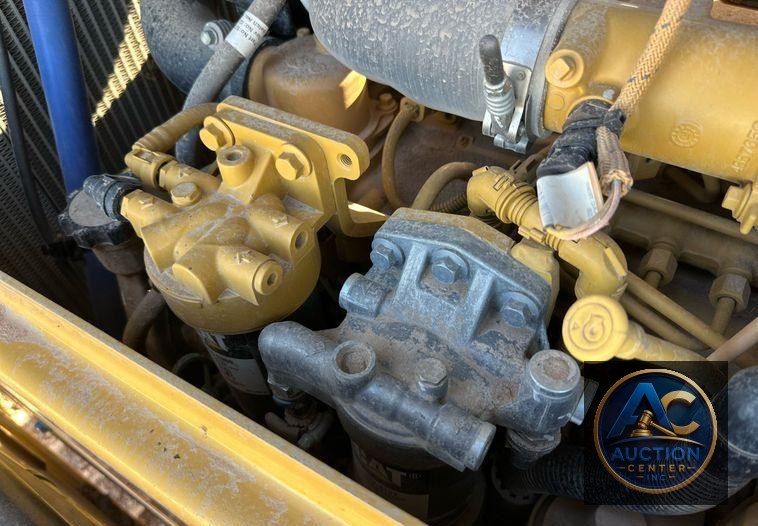 2022 Caterpillar D5 dozer