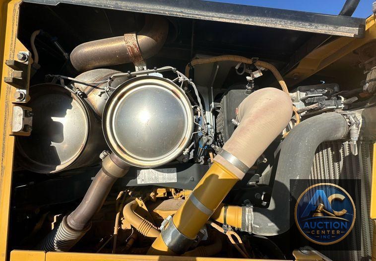 2022 Caterpillar D5 dozer