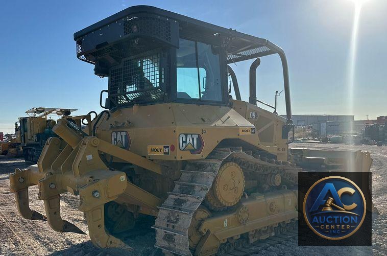 2022 Caterpillar D5 dozer