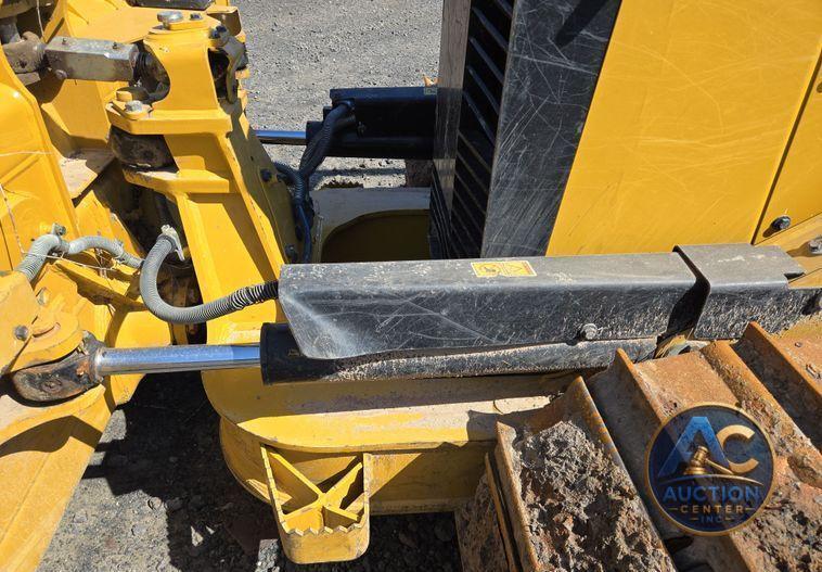 2023 Caterpillar D4 LGP dozer