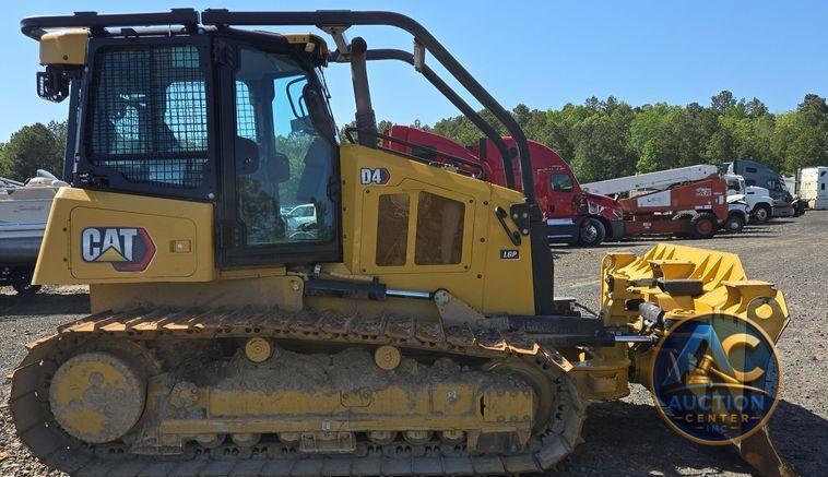 2023 Caterpillar D4 LGP dozer