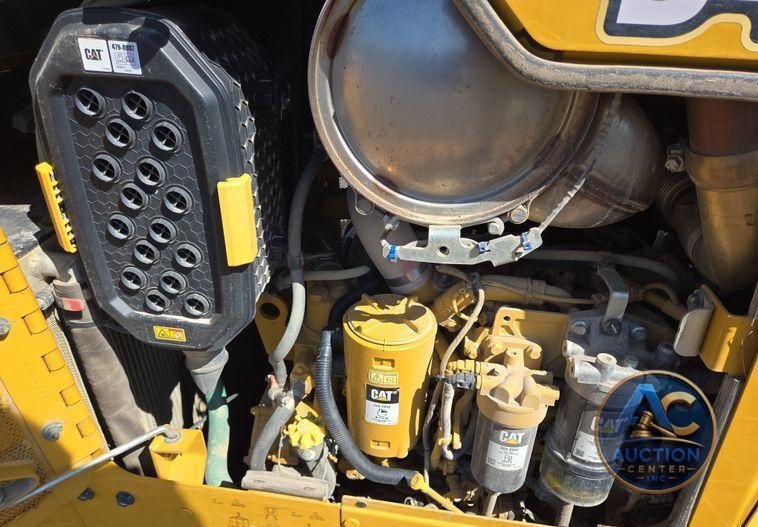 2023 Caterpillar D4 LGP dozer