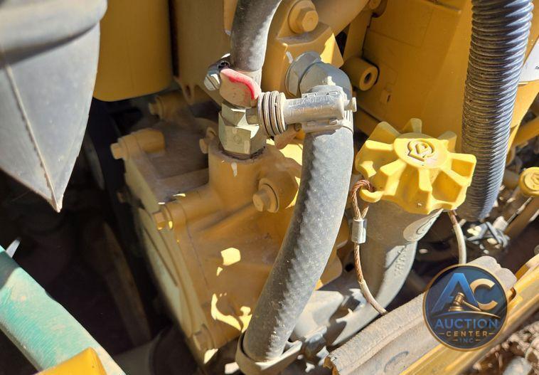 2023 Caterpillar D4 LGP dozer