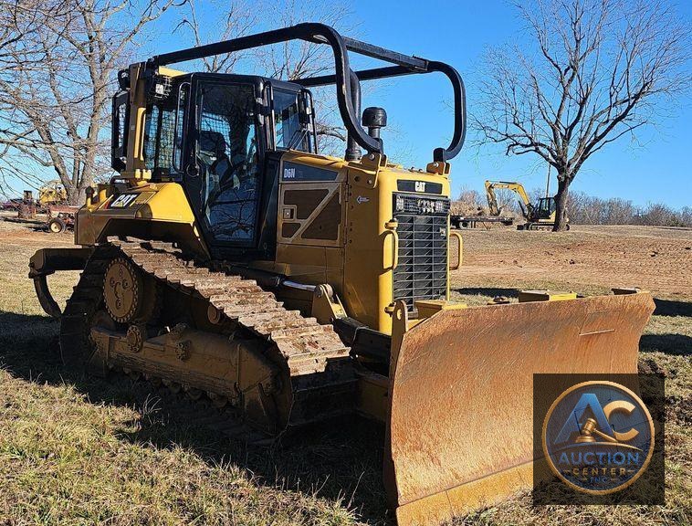 2014 Caterpillar D6N XL dozer