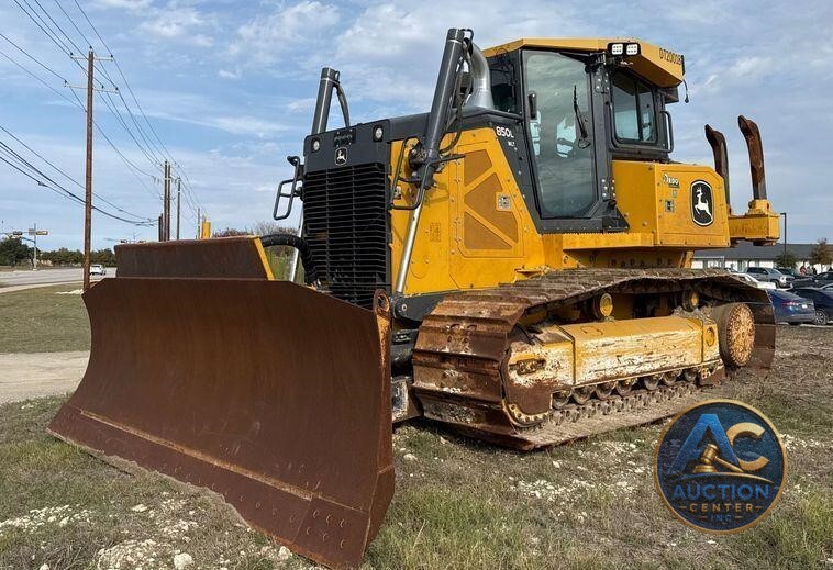 2020 John Deere 850L dozer