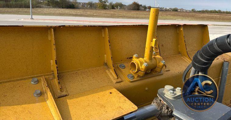 2020 John Deere 850L dozer