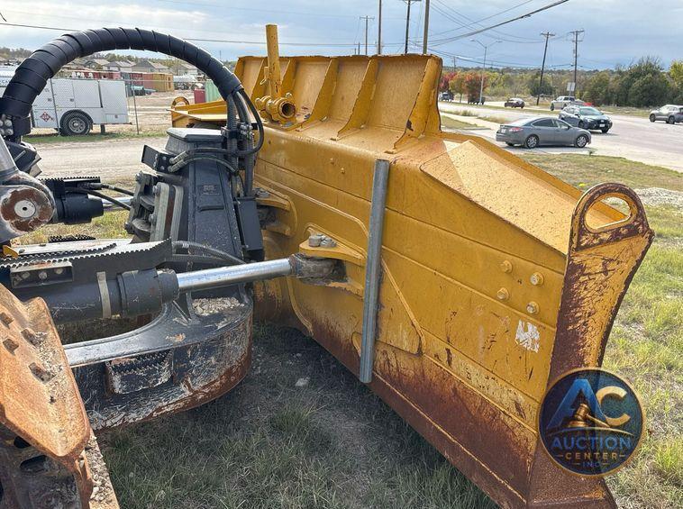 2020 John Deere 850L dozer