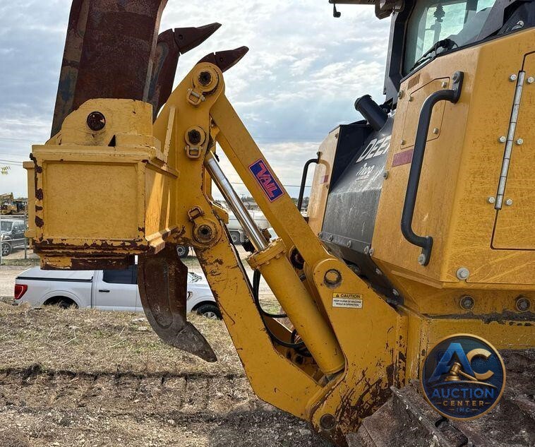 2020 John Deere 850L dozer