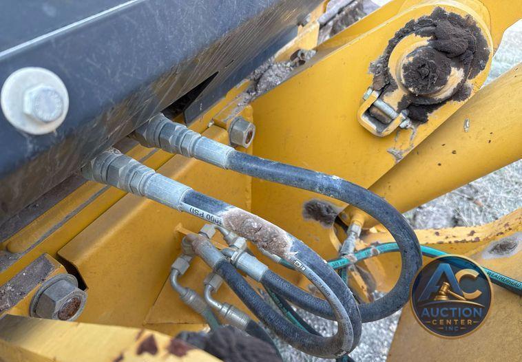 2020 John Deere 850L dozer