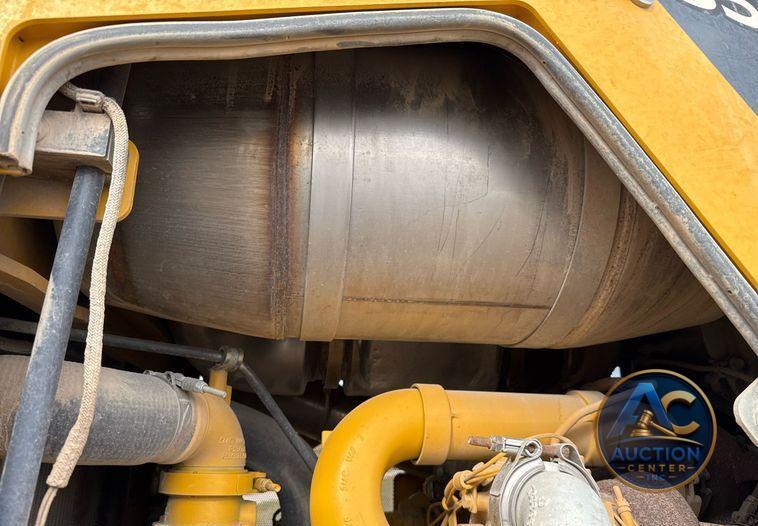 2020 John Deere 850L dozer