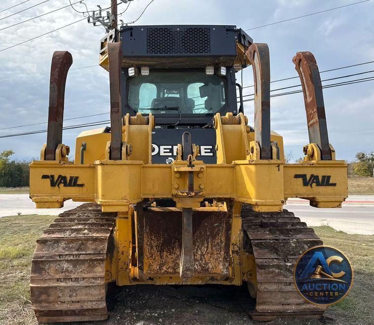 2020 John Deere 850L dozer