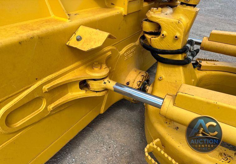 2023 Komatsu  D51EX-24 dozer