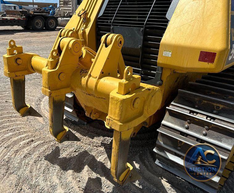 2023 Komatsu  D51EX-24 dozer