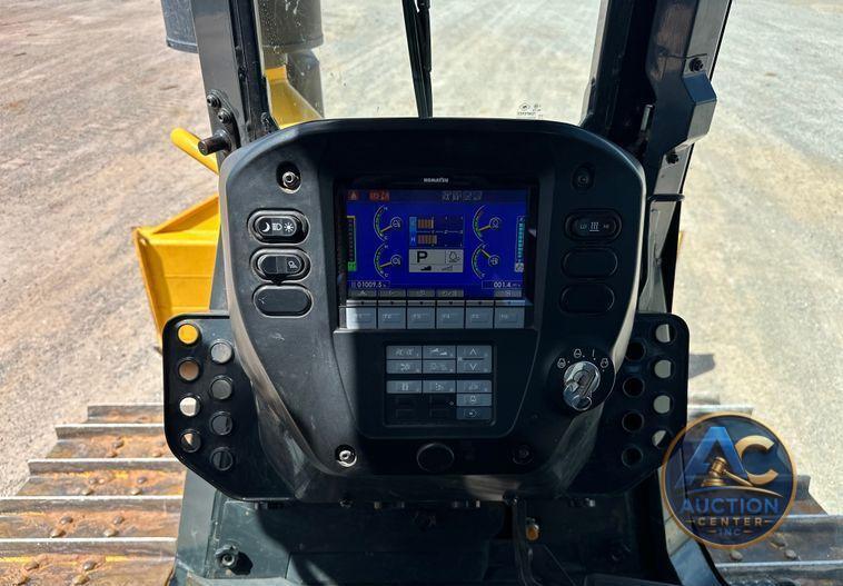 2023 Komatsu  D51EX-24 dozer